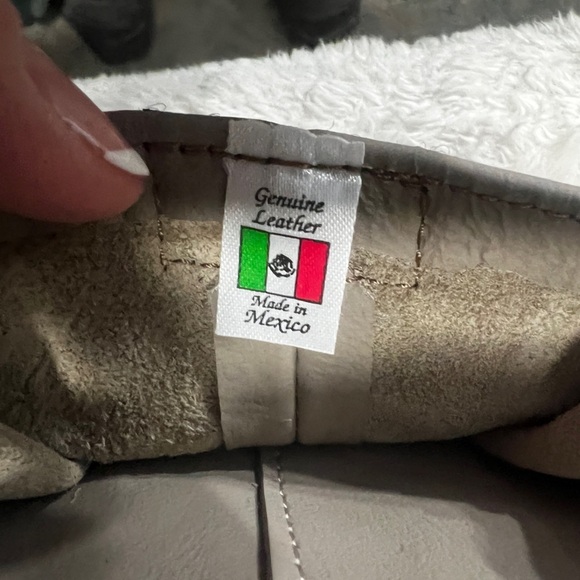 Vintage Putty Small Leather Duffle Bag Crossbody Strap Mexico Puppy Carrier - Picture 4 of 16